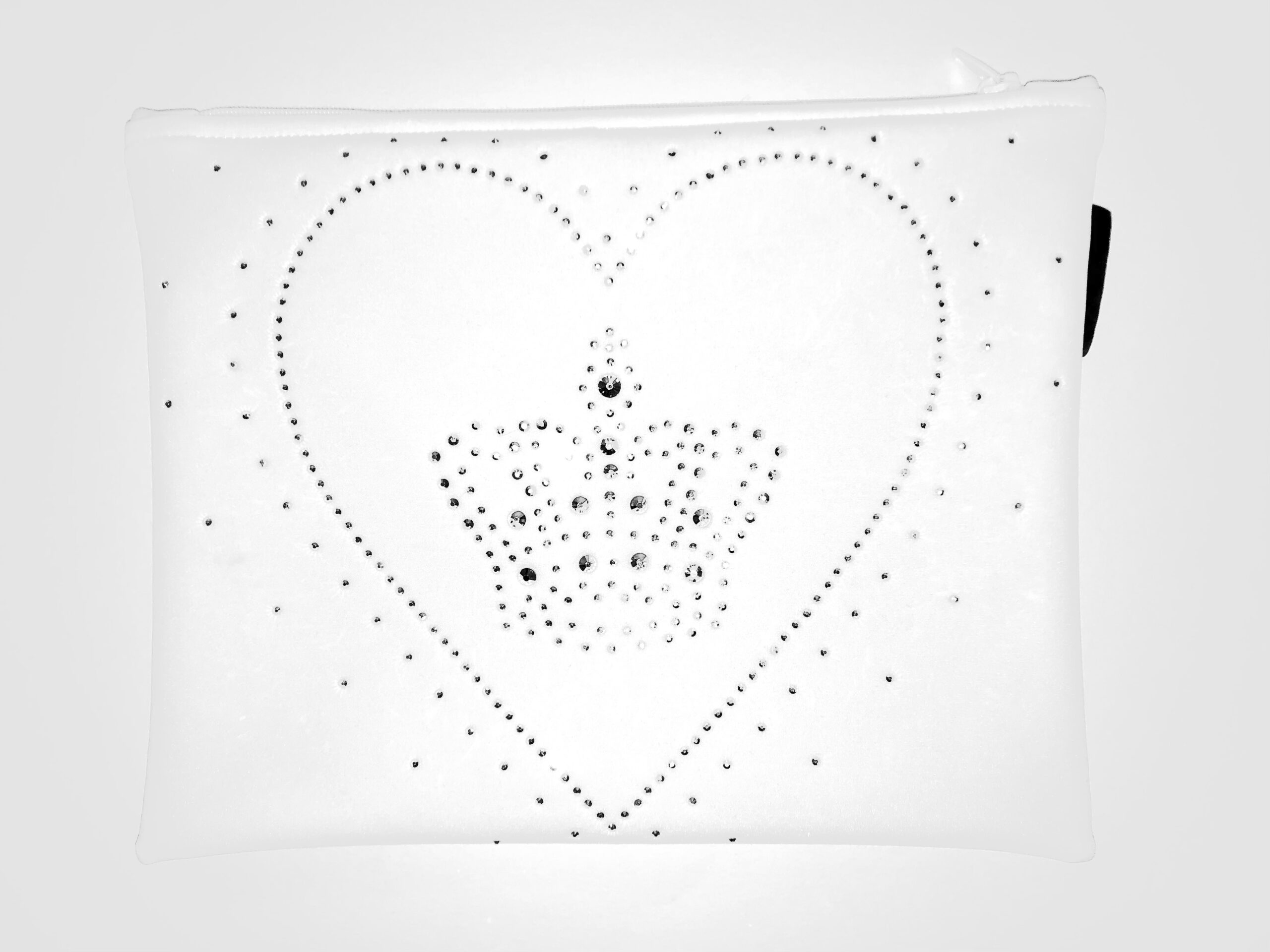 POCHETTE "LOUISE " BLANCHE SOFTSHELL avec strass "COEUR & COURONNE"